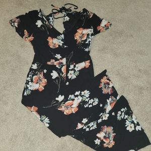 Black lightweight jumper